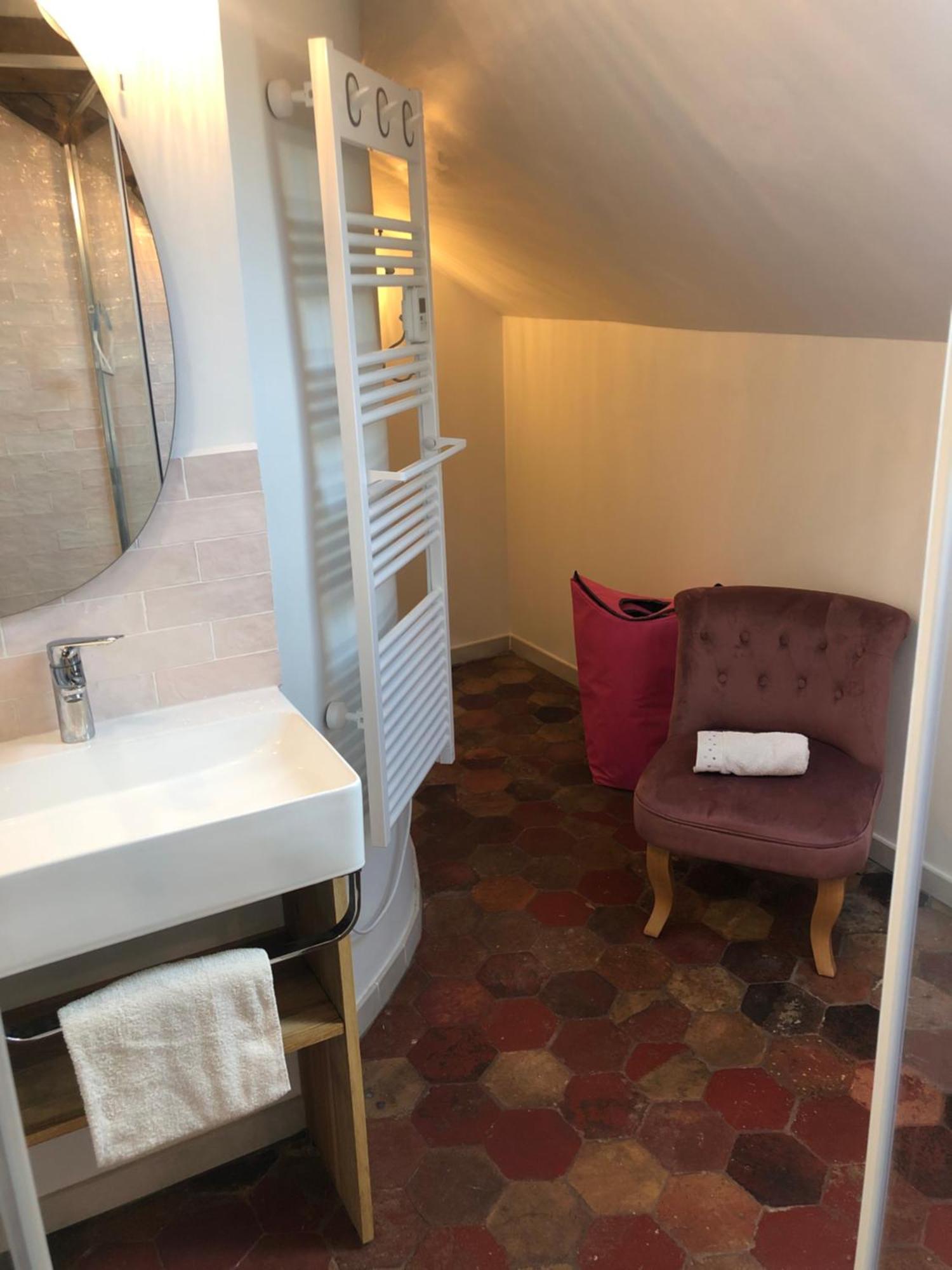 Villa Eugenie Melun Room photo