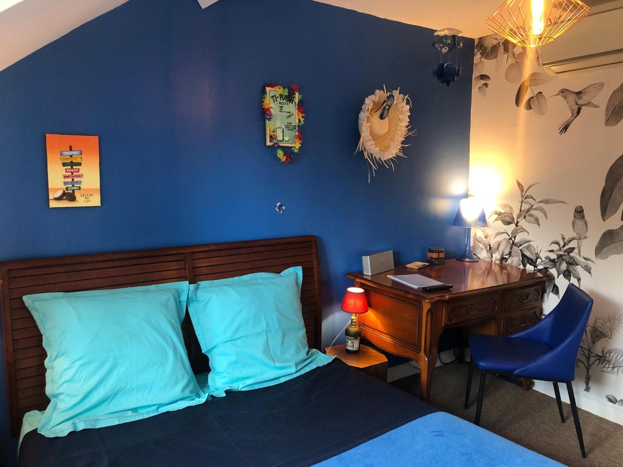 Villa Eugenie Melun Room photo