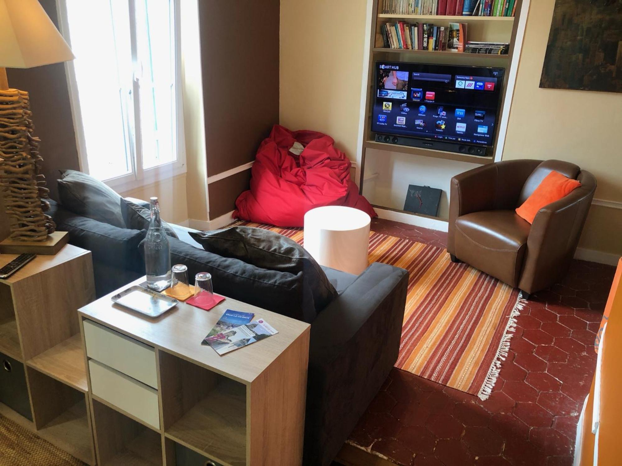 Villa Eugenie Melun Room photo